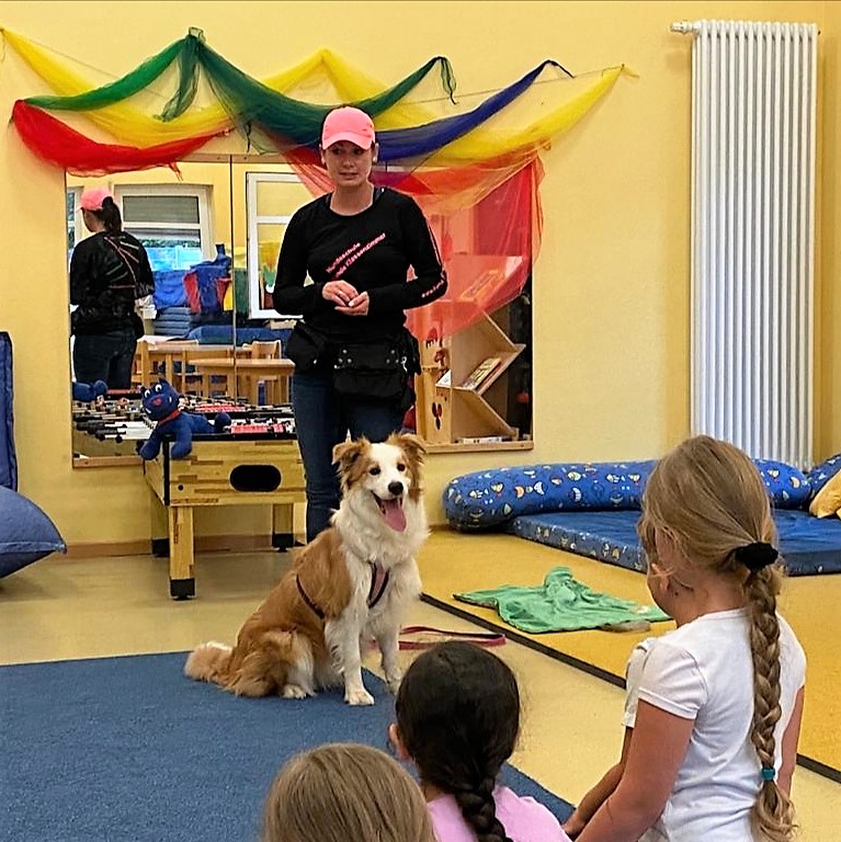 🎓 In KiTa und Schule Hundeschule das bellende Klassenzimmer